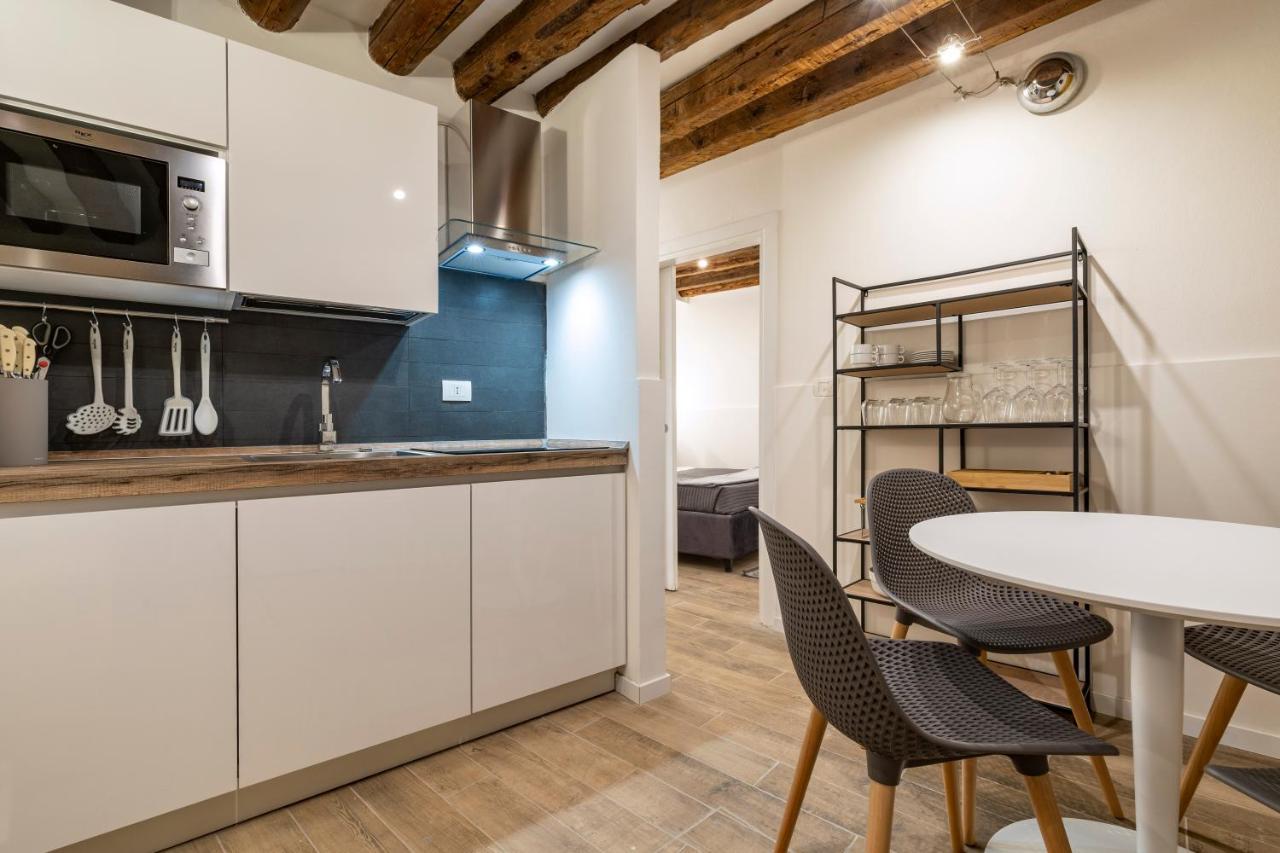 Apartament San Marco Pied-A-Terre - Accademia By Wonderful Italy Wenecja Zewnętrze zdjęcie