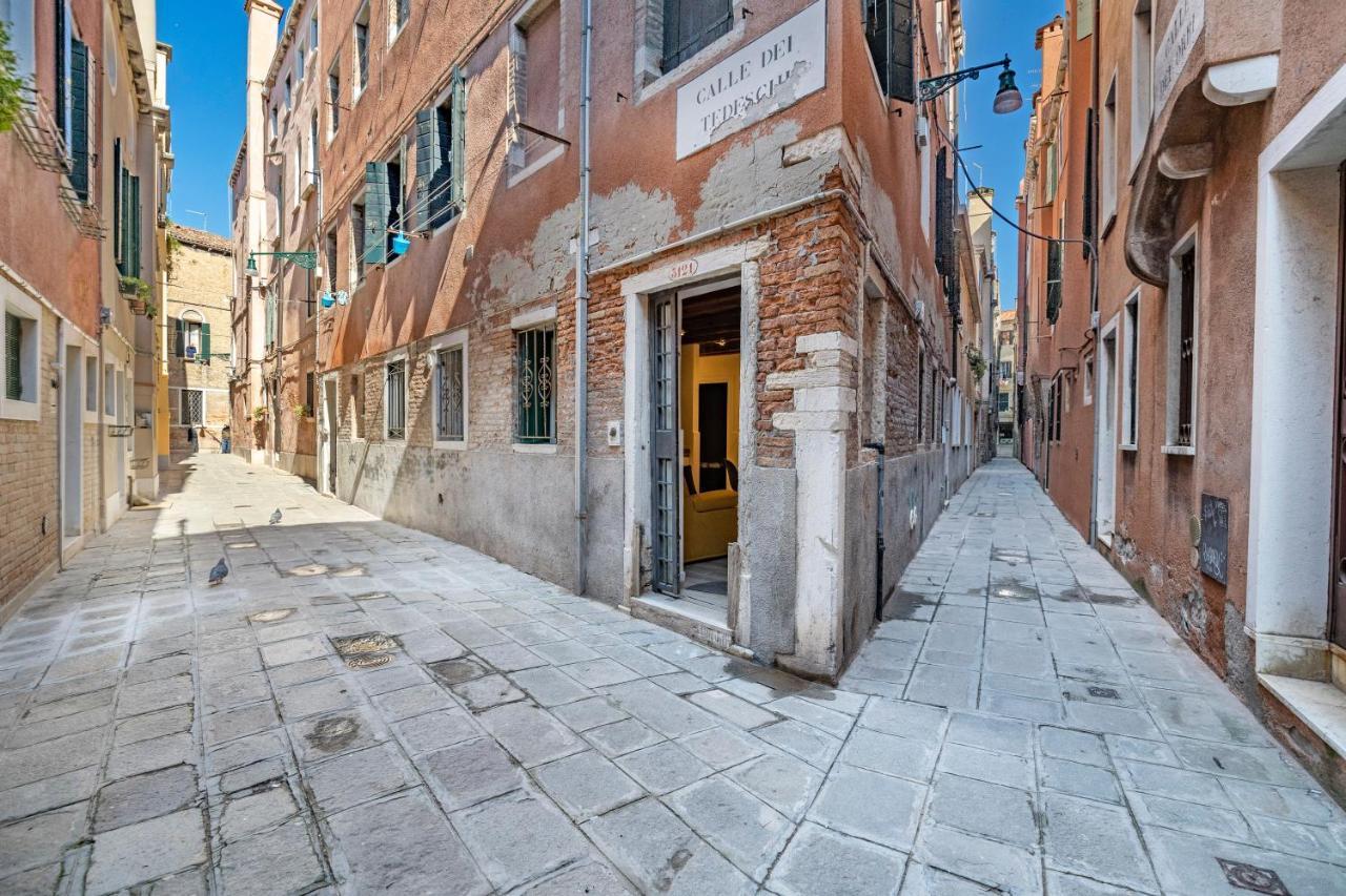 Apartament San Marco Pied-A-Terre - Accademia By Wonderful Italy Wenecja Zewnętrze zdjęcie